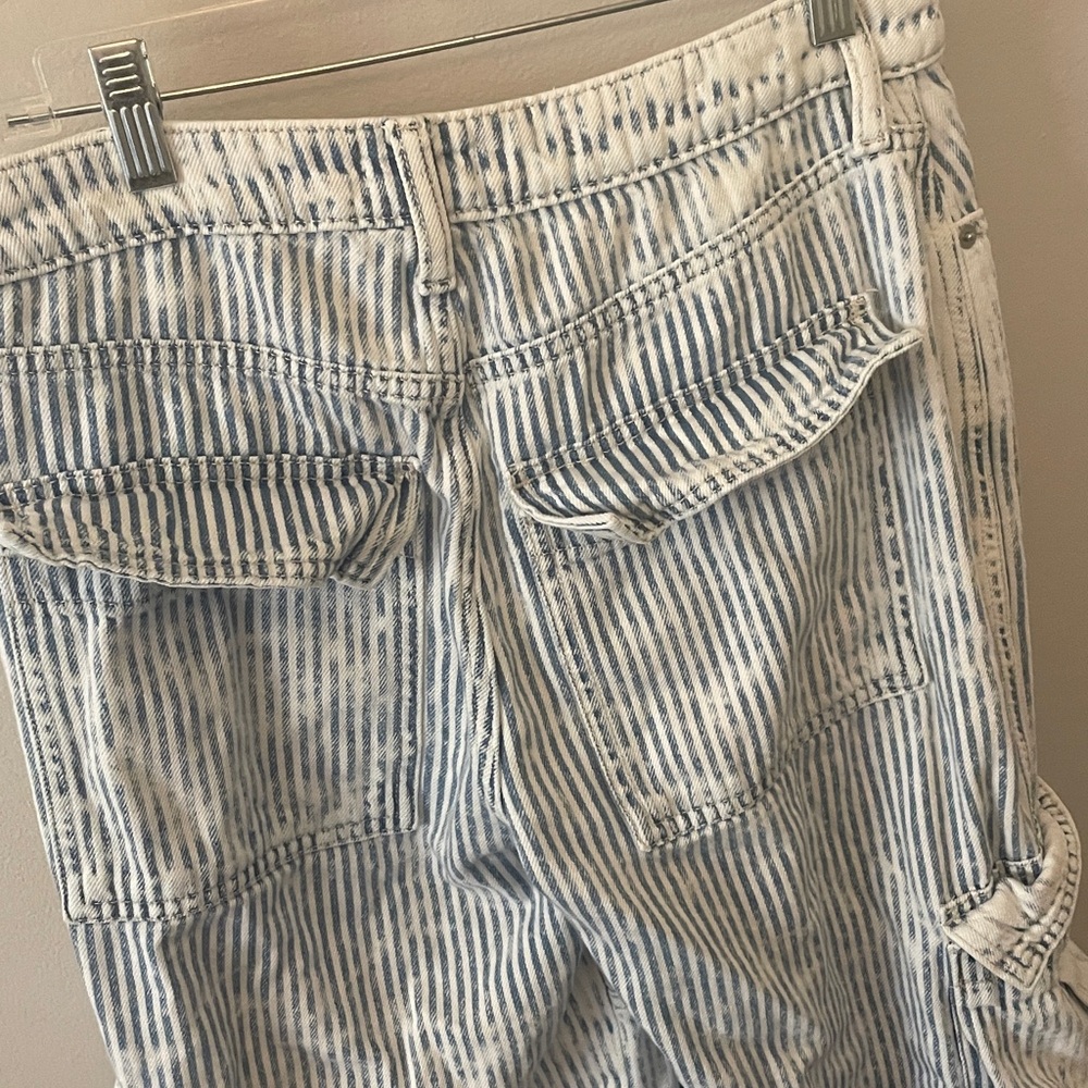 Wild fable mid rise baagy cargo pants - Picture 3 of 5